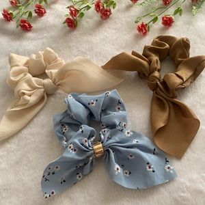 NEW- 3 Scarf hair ties for $8